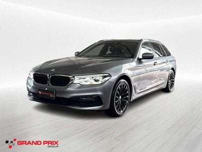 Usata BMW 520 Sport Line 190 CV (139 kW) 2019 Grigio Station wagon