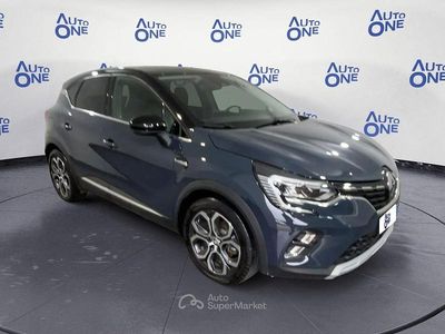 Usata Renault Captur Techno 143 CV (105 kW) 2023 Blu/azzurro SUV
