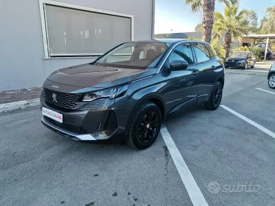 Usata Peugeot 3008 Business-Line 131 CV (96 kW) 2021 Grigio SUV
