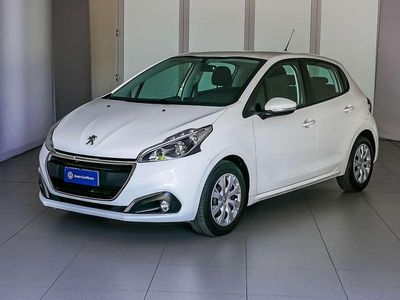 Usata Peugeot 208 Active 83 CV (61 kW) 2019 Bianco Utilitaria