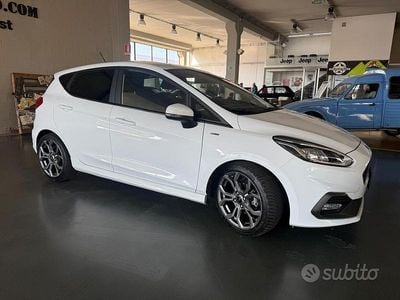 Usata Ford Fiesta ST-Line 100 CV (73 kW) 2019 Bianco Utilitaria