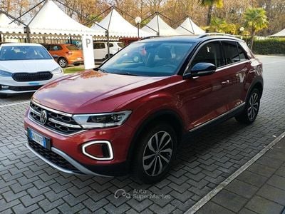 Usata VW T-Roc Style 150 CV (110 kW) 2022 Rosso SUV