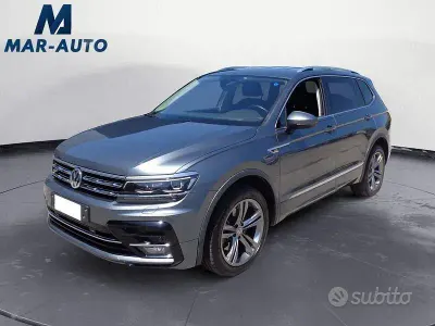 Usata VW Tiguan Allspace Advance 200 CV (147 kW) 2021 Grigio SUV