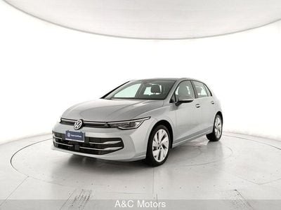 Usata VW Golf VIII Style 150 CV (110 kW) 2025 Argento Utilitaria