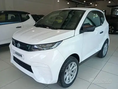 Nuova Aixam City Pack 2026 Bianco Berlina