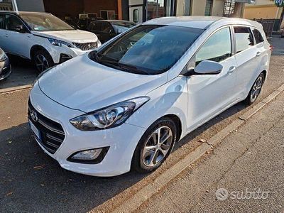 Occasion Hyundai i30 110 PK (80 kW) 2016 Wit Stationwagen