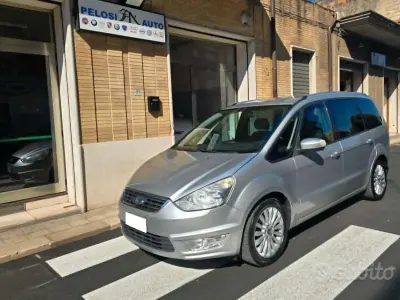 Usata Ford Galaxy 163 CV (119 kW) 2013 Grigio Monovolume