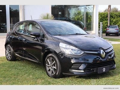 Usata Renault Clio IV Intens 90 CV (66 kW) 2017 Nero Berlina