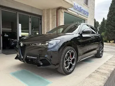 Usata Alfa Romeo Stelvio Veloce 209 CV (153 kW) 2024 Nero SUV