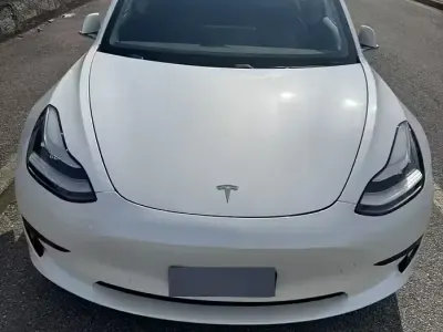 Usado Tesla Model 3 100 kW (136 HP) 2020 Branco Sedan