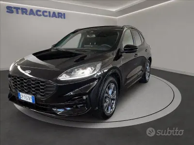 Usata Ford Kuga ST-Line 190 CV (139 kW) 2023 Nero metallizzato SUV