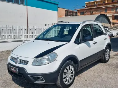 Usata Fiat Sedici Dynamic 120 CV (88 kW) 2012 Bianco SUV