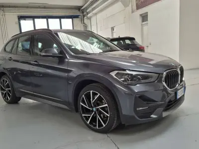 Usata BMW X1 125 CV (91 kW) 2021 Grigio SUV