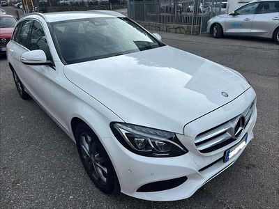 Usata Mercedes C220 Exclusive 170 CV (125 kW) 2016 Polarweiss  unilack Station wagon