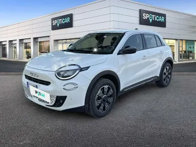 Usata Fiat 600 145 CV (106 kW) 2025 Bianco SUV