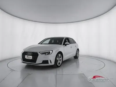 Usata Audi A3 Sport 116 CV (85 kW) 2017 Bianco