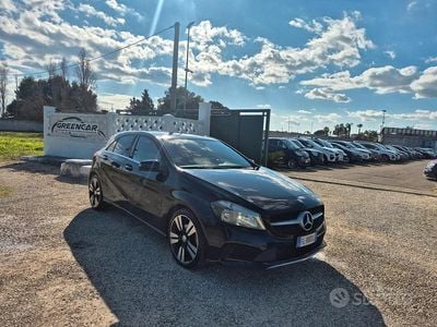 Usata Mercedes A220 135 CV (99 kW) 2016 Nero Berlina