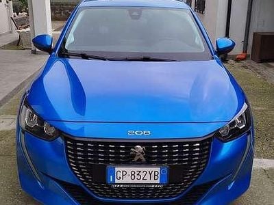 Usata Peugeot 208 Allure 101 CV (74 kW) 2021 Utilitaria