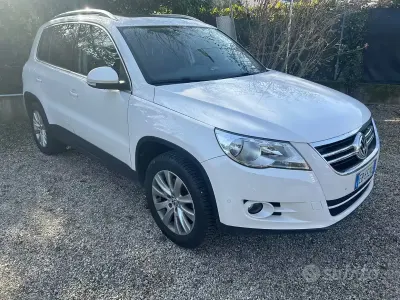 Usata VW Tiguan 200 CV (147 kW) 2010 Bianco SUV