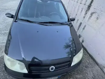 Usata Fiat Punto 69 CV (50 kW) 2008 Utilitaria