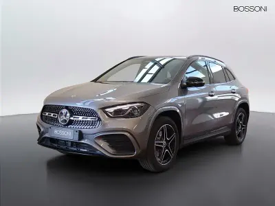 Uusi Mercedes GLA250 AMG line 218 HP (160 kW) 2026 Musta Katumaasturi