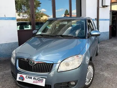 Usata Skoda Fabia Style 69 CV (50 kW) 2007 Blu Berlina