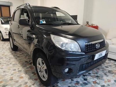 Usata Daihatsu Terios SHO 105 CV (77 kW) 2009 Nero SUV