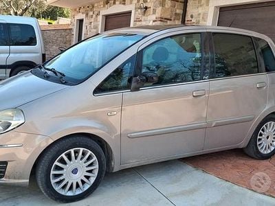 Usata Lancia Musa 120 CV (88 kW) 2008 Marrone Monovolume