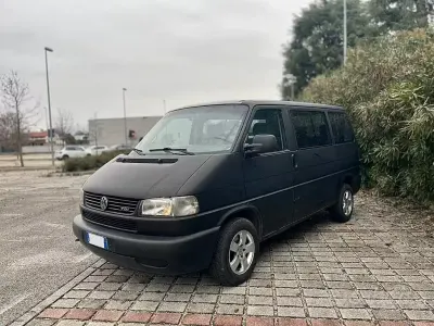 Usata VW Multivan 102 CV (75 kW) 1997 Nero Monovolume