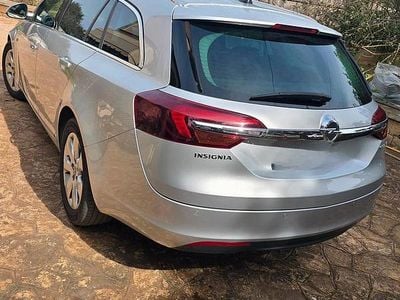 Usata Opel Insignia 140 CV (102 kW) 2015 Grigio Station wagon