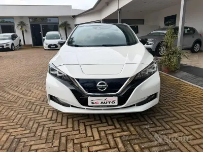 Usata Nissan Leaf N-Connecta 89 kW (122 CV) 2018 Bianco Utilitaria