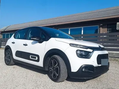 Usata Citroën C3 Feel 83 CV (61 kW) 2022 Bianco Utilitaria