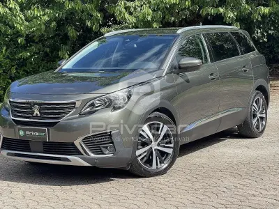Usata Peugeot 5008 Allure 131 CV (96 kW) 2019 Verde SUV