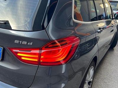 Begagnad BMW 218 95 HK (69 kW) 2018 Grå Sedan