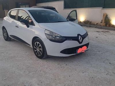 Usata Renault Clio IV 75 CV (55 kW) 2014 Furgone