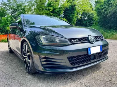 Usata VW Golf VII GTD 184 CV (135 kW) 2014 Grigio Berlina