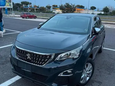 Usata Peugeot 3008 131 CV (96 kW) 2020 Blu SUV