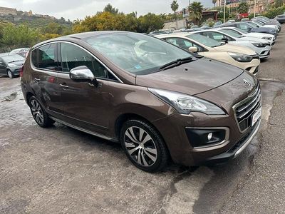 Usata Peugeot 2008 Allure 119 CV (87 kW) 2016 Marrone SUV