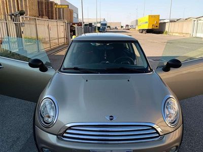 Usata Mini ONE 75 CV (55 kW) 2011 Utilitaria