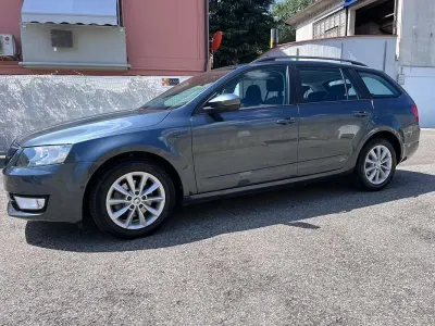 Usata Skoda Octavia Executive 150 CV (110 kW) 2014 Station wagon