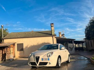 Begagnad Alfa Romeo MiTo 95 HK (69 kW) 2010 Vit Halvkombi