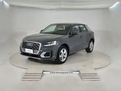 Usata Audi Q2 Business 150 CV (110 kW) 2018 Grigio SUV