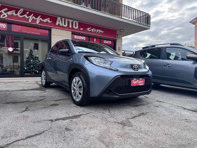 Nuova Toyota Aygo X Active 72 CV (52 kW) 2025 Blu/azzurro SUV
