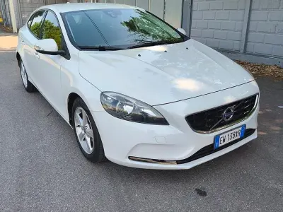 Usata Volvo V40