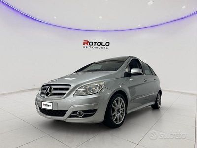 Usata Mercedes 180 Premium 2010 Berlina