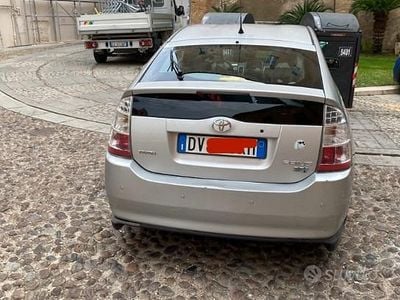 Usata Toyota Prius 72 CV (52 kW) 2009 Grigio Utilitaria