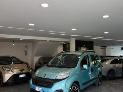 Usata Fiat Qubo Easy 80 CV (58 kW) 2016 Blu Monovolume