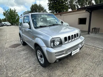 Usata Suzuki Jimny 80 CV (58 kW) 2004 Argento SUV