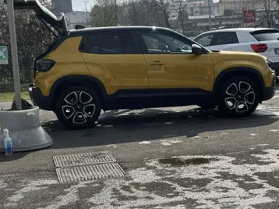 Occasion Jeep Avenger 101 PK (74 kW) 2023 Geel SUV