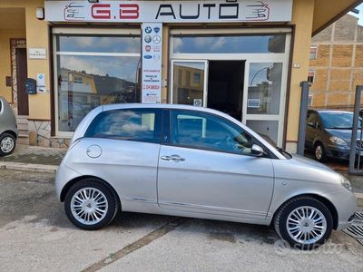 usata Lancia Ypsilon 1.3 MULTIJET SOLI KM 43000 CERTIFIC